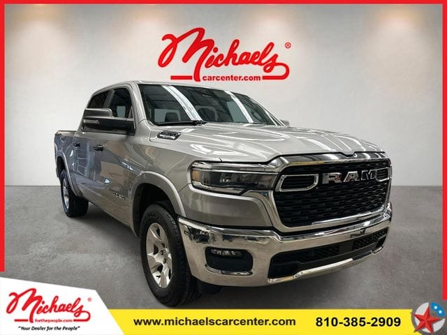 2025 RAM 1500 Big Horn/Lone Star 4x4 Crew Cab 5'7's photo