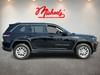 2 thumbnail image of  2023 Jeep Grand Cherokee Laredo