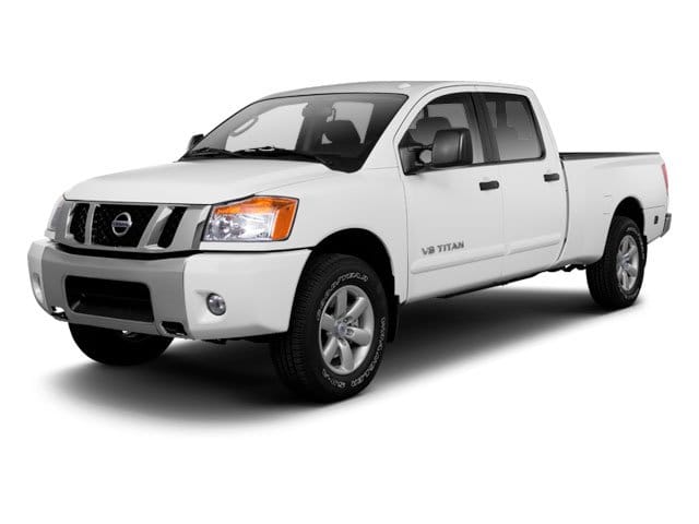 2010 Nissan Titan 4WD XE