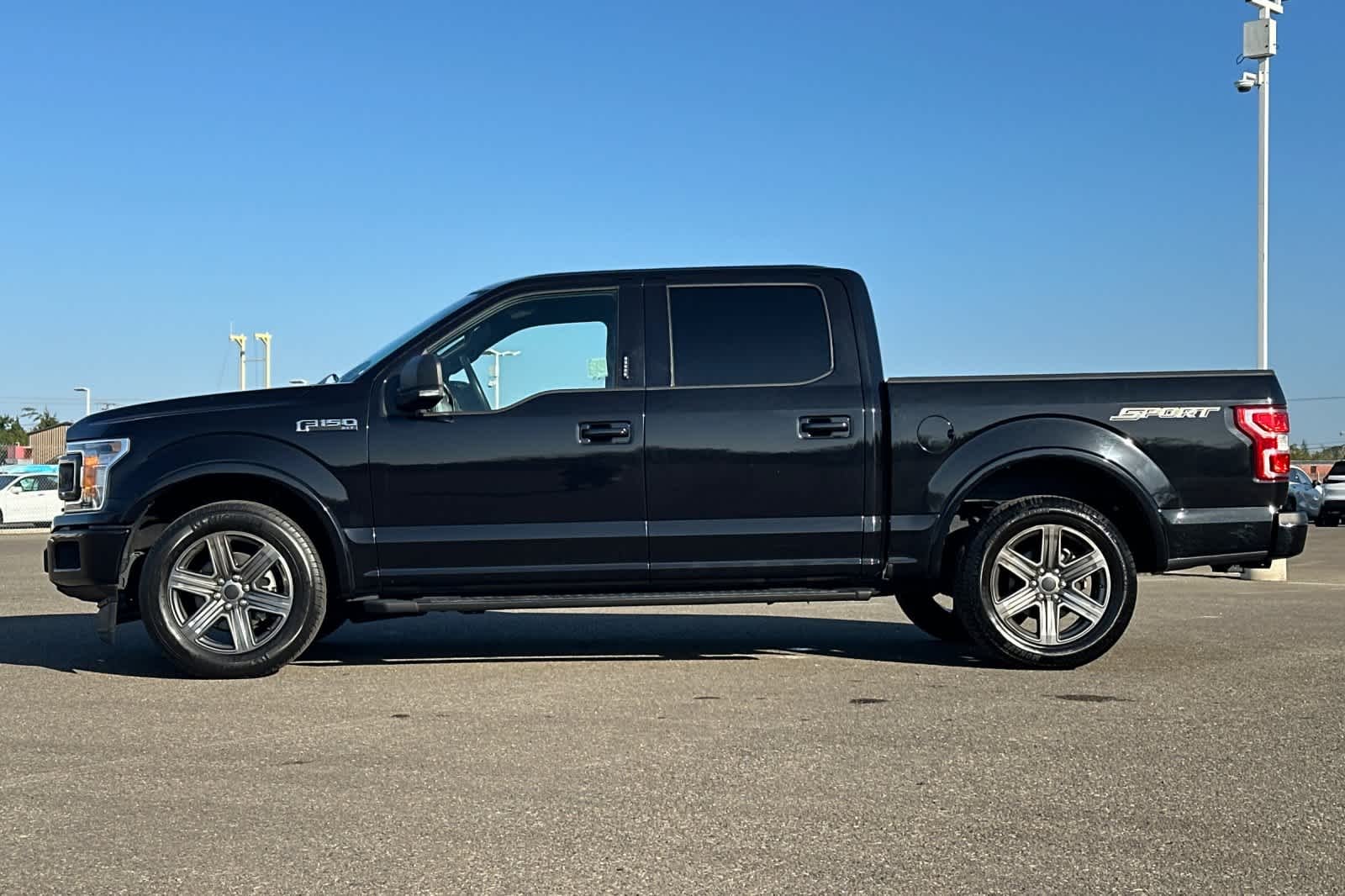 2020 Ford F-150 XLT - Photo 6