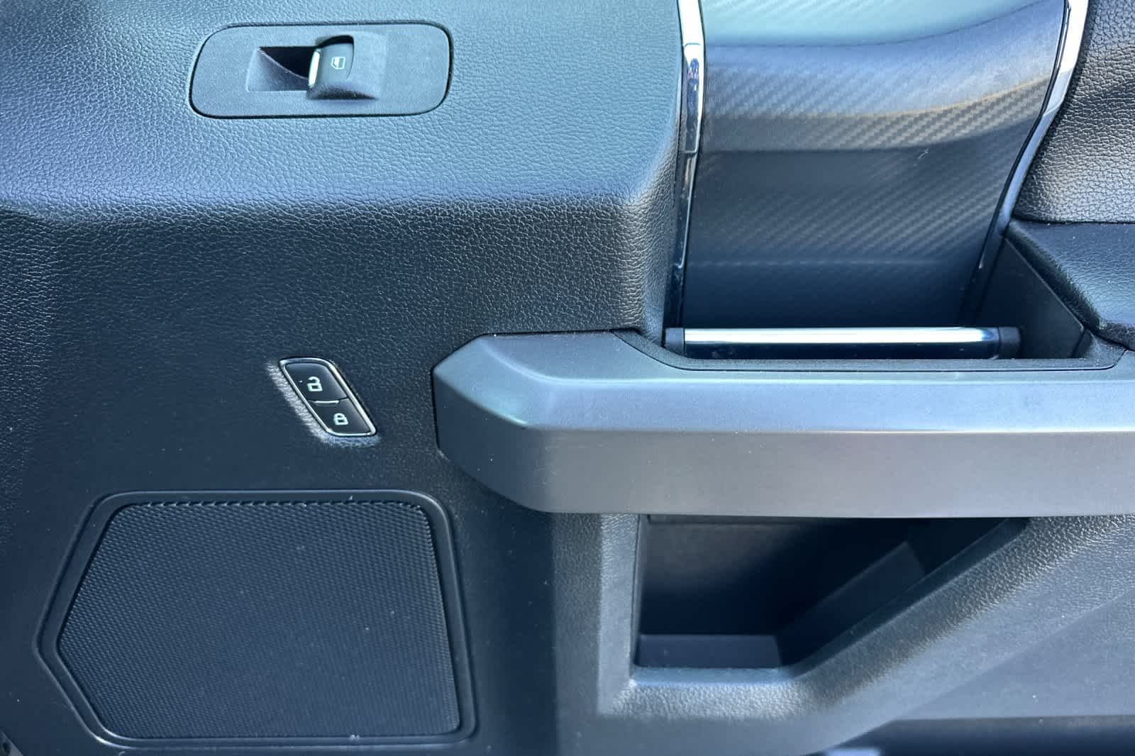 2020 Ford F-150 XLT - Photo 18