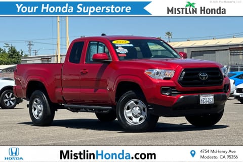 1 image of 2022 Toyota Tacoma SR