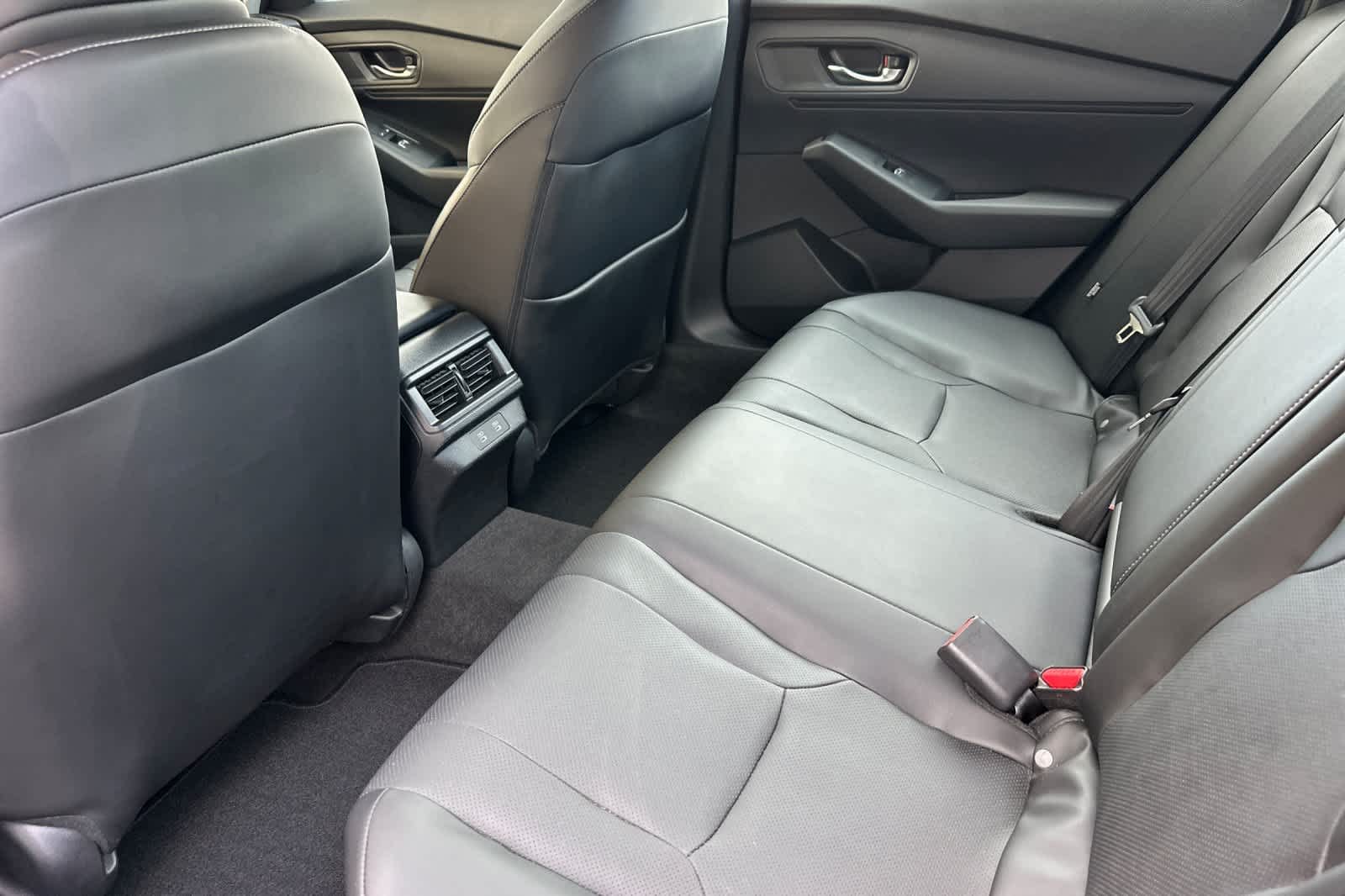 2023 Honda Accord Hybrid EX-L - Photo 13