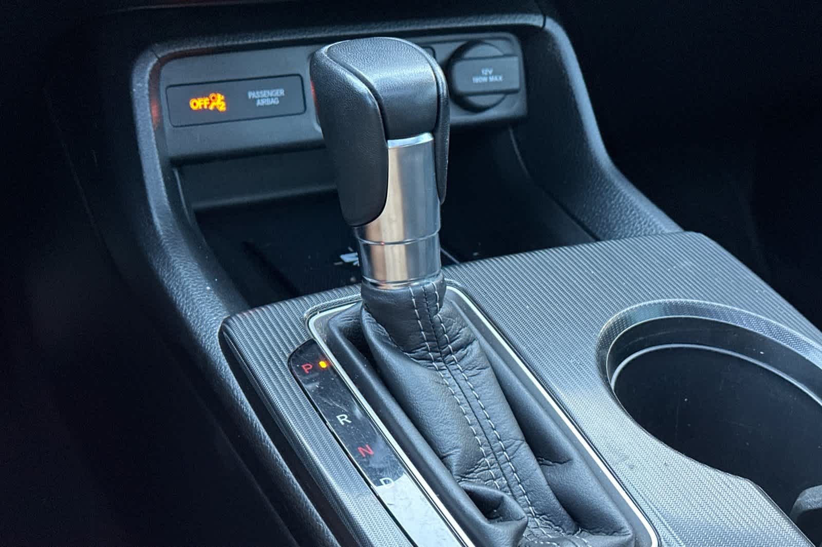2023 Honda Civic Hatchback Sport Touring - Photo 24