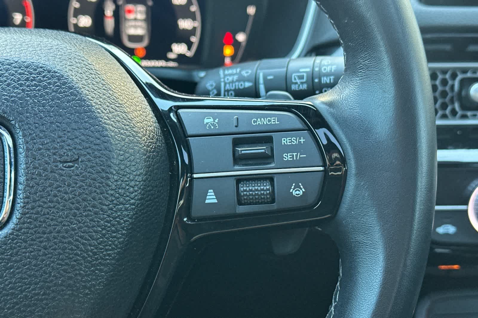 2023 Honda Civic Hatchback Sport Touring - Photo 28