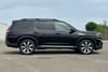 2 thumbnail image of  2023 Honda Pilot Elite