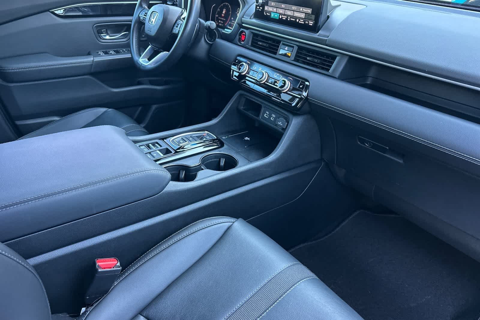 2023 Honda Pilot EX-L - Photo 19