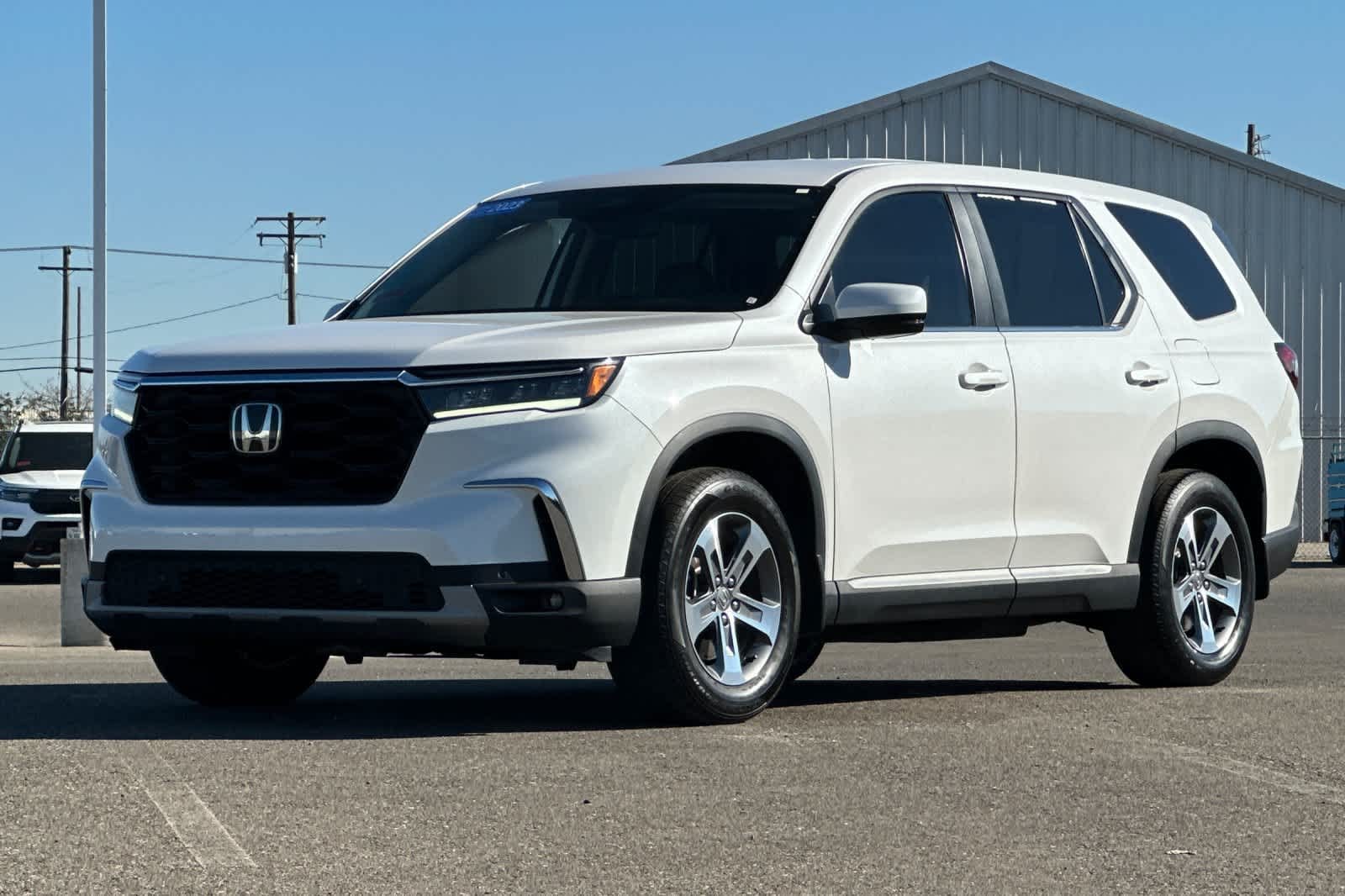 2023 Honda Pilot EX-L - Photo 8