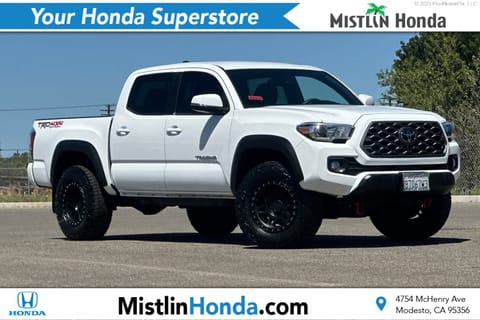 1 image of 2023 Toyota Tacoma TRD Off Road