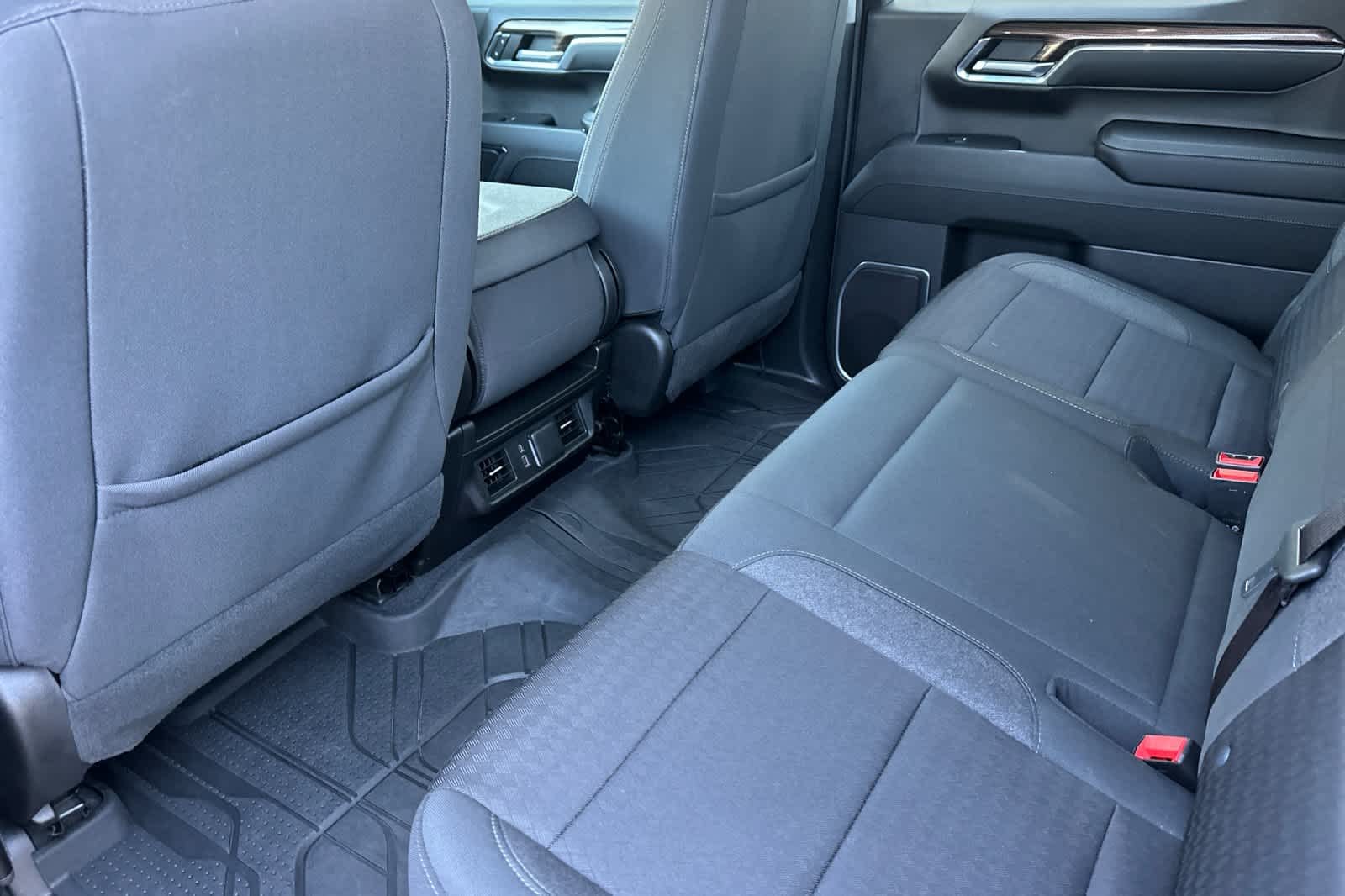 2024 Chevrolet Silverado 1500 RST - Photo 12