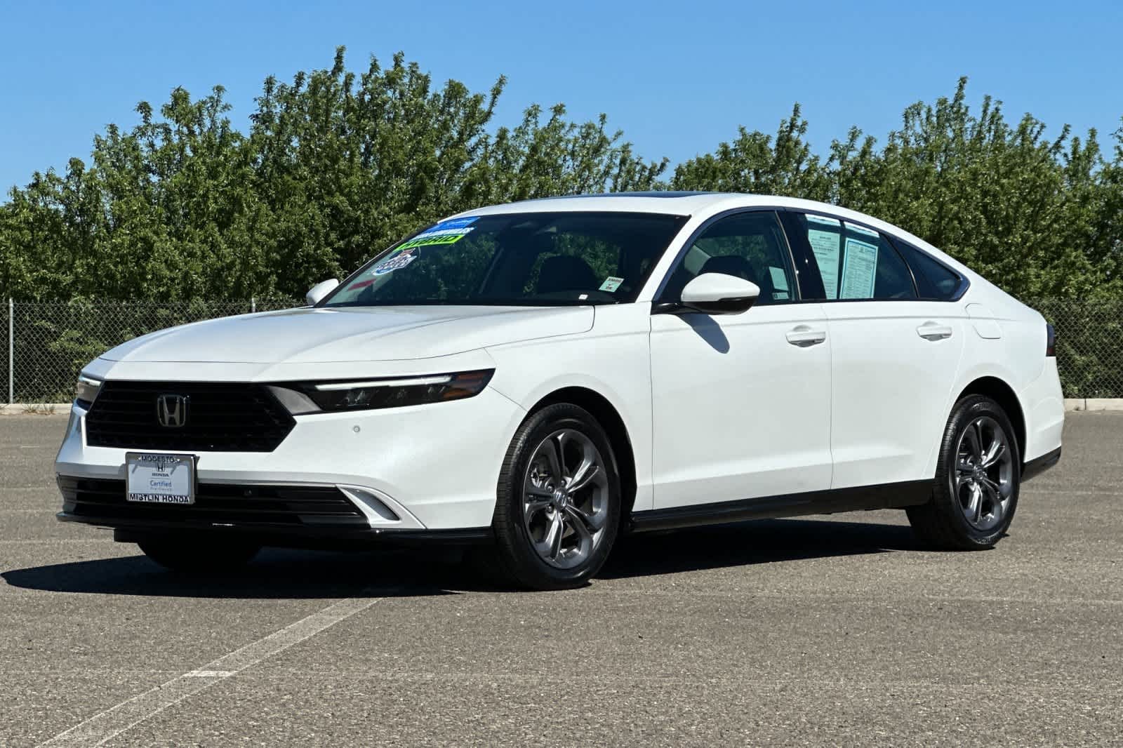 2024 Honda Accord Hybrid EX-L - Photo 8