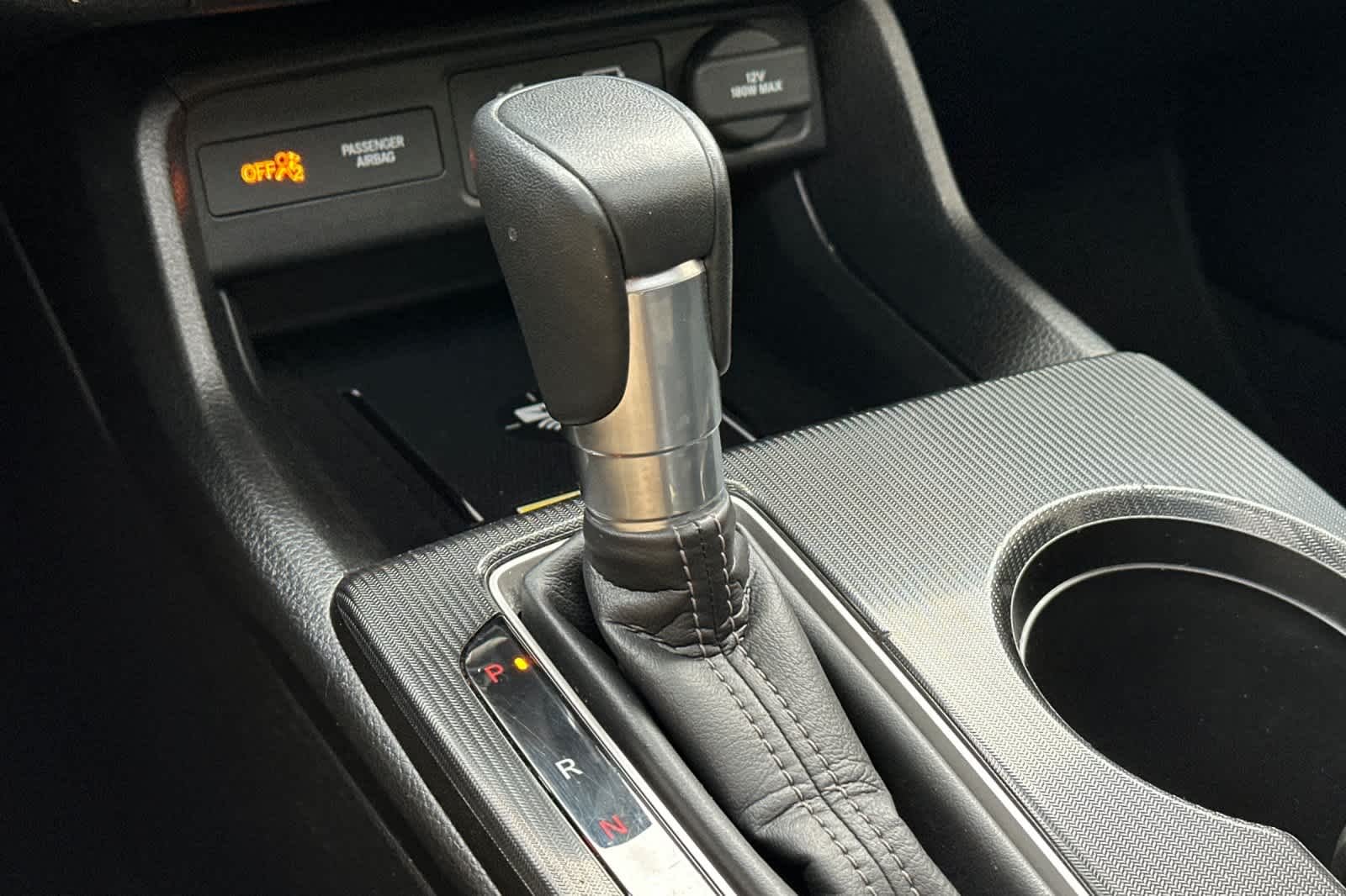 2024 Honda Civic Touring - Photo 23
