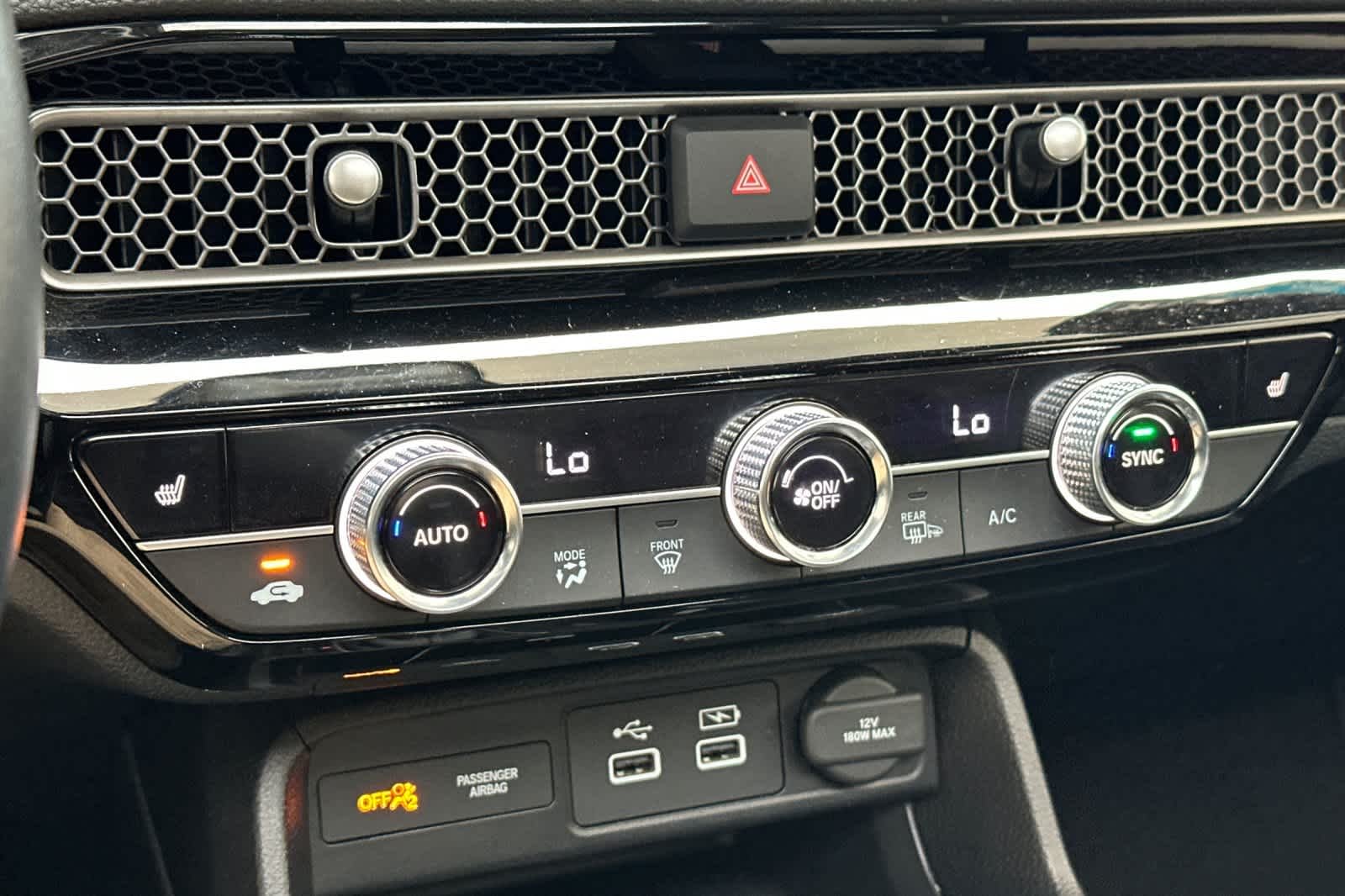 2024 Honda Civic Touring - Photo 22