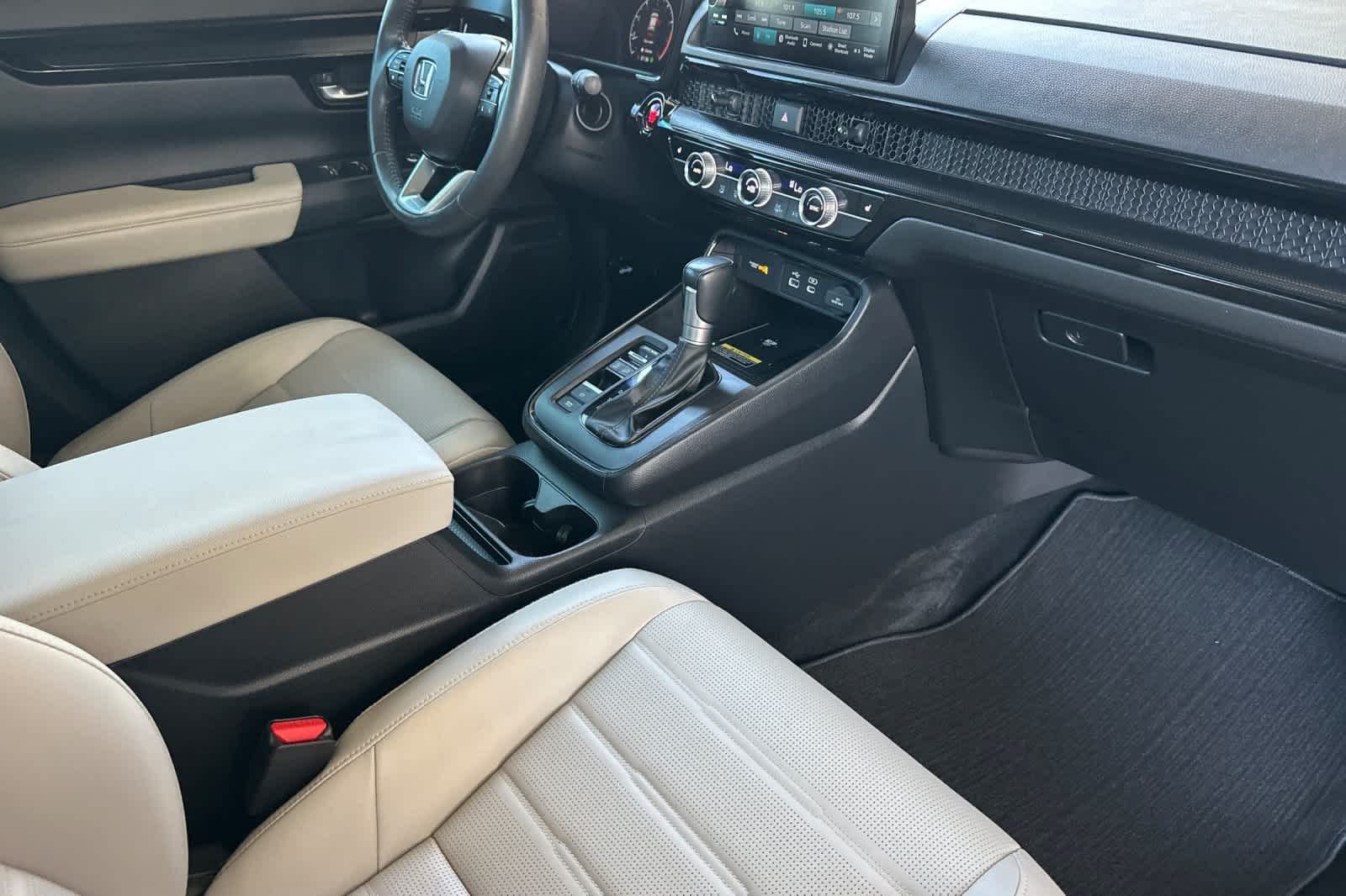 2024 Honda CR-V EX-L - Photo 18