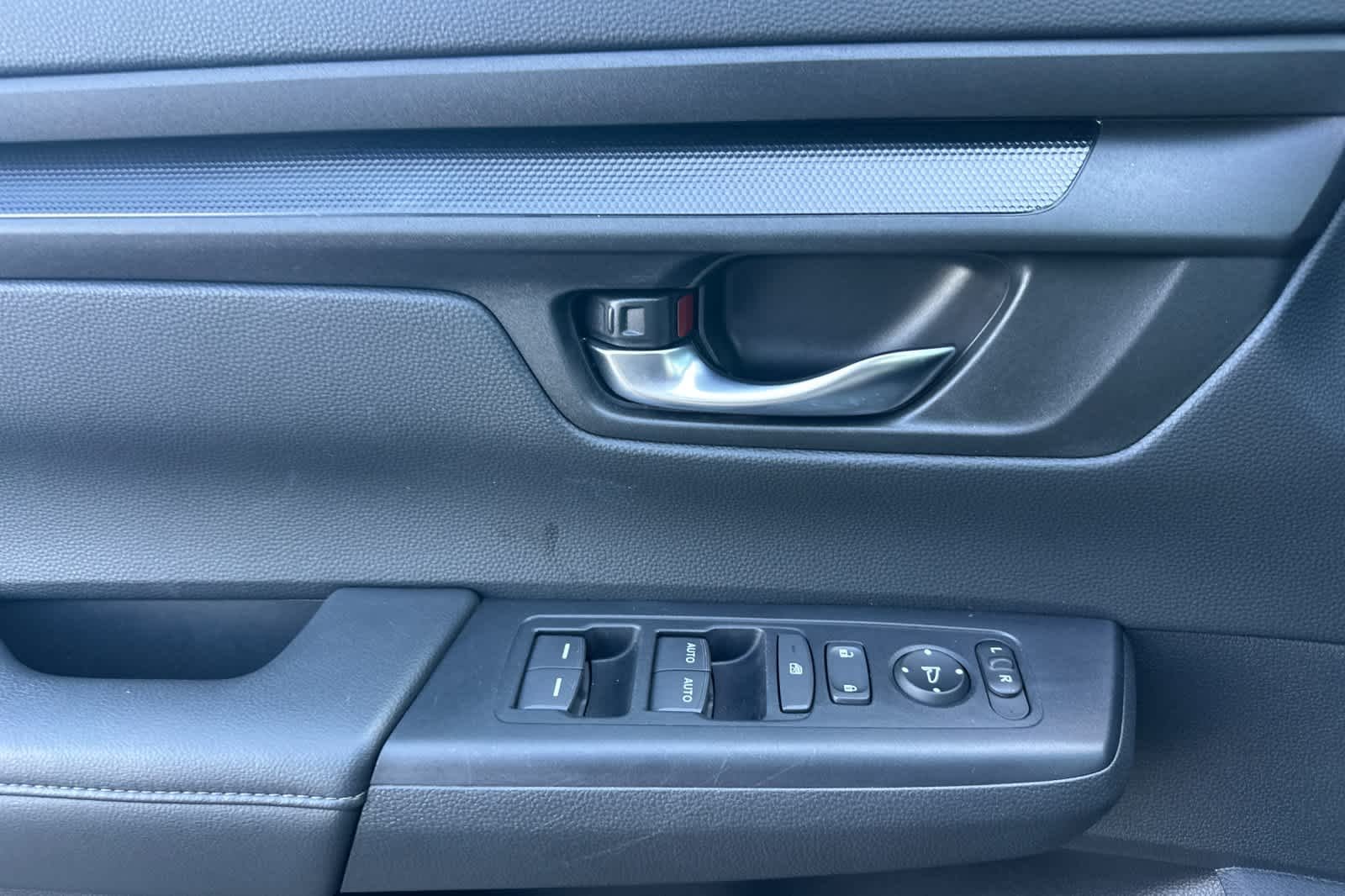2024 Honda CR-V EX - Photo 11