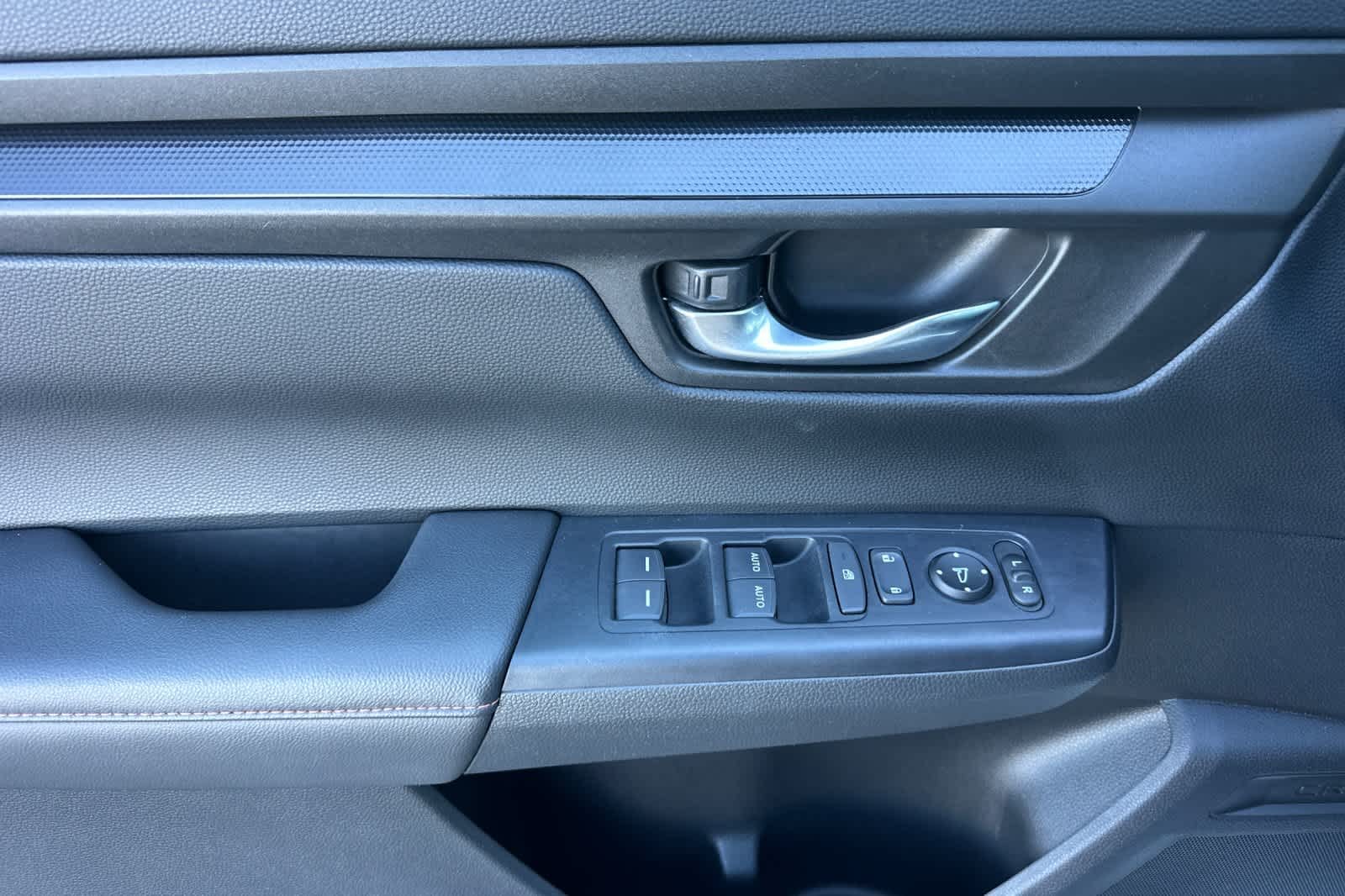 2024 Honda CR-V Sport - Photo 11