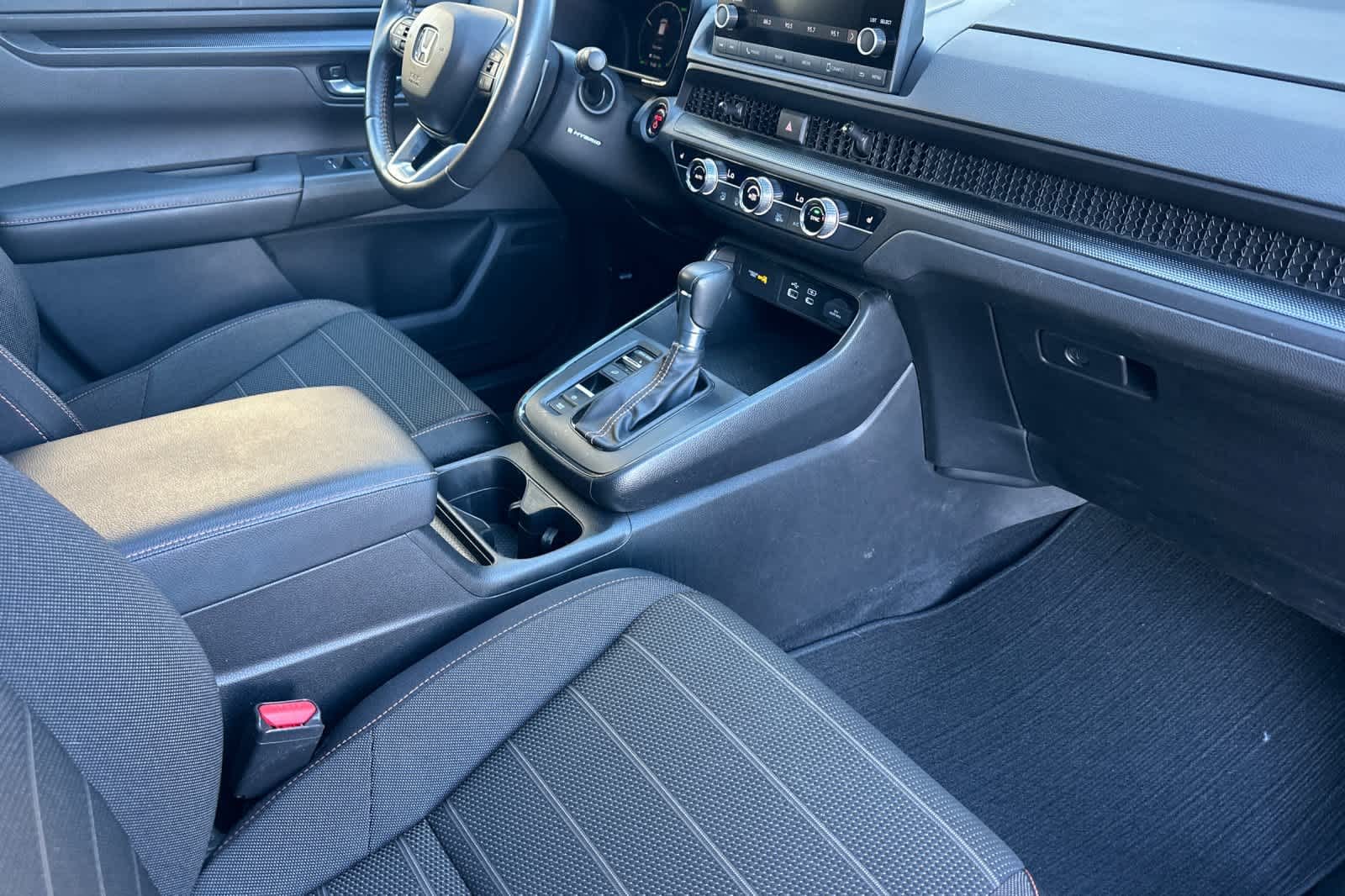 2024 Honda CR-V Sport - Photo 18