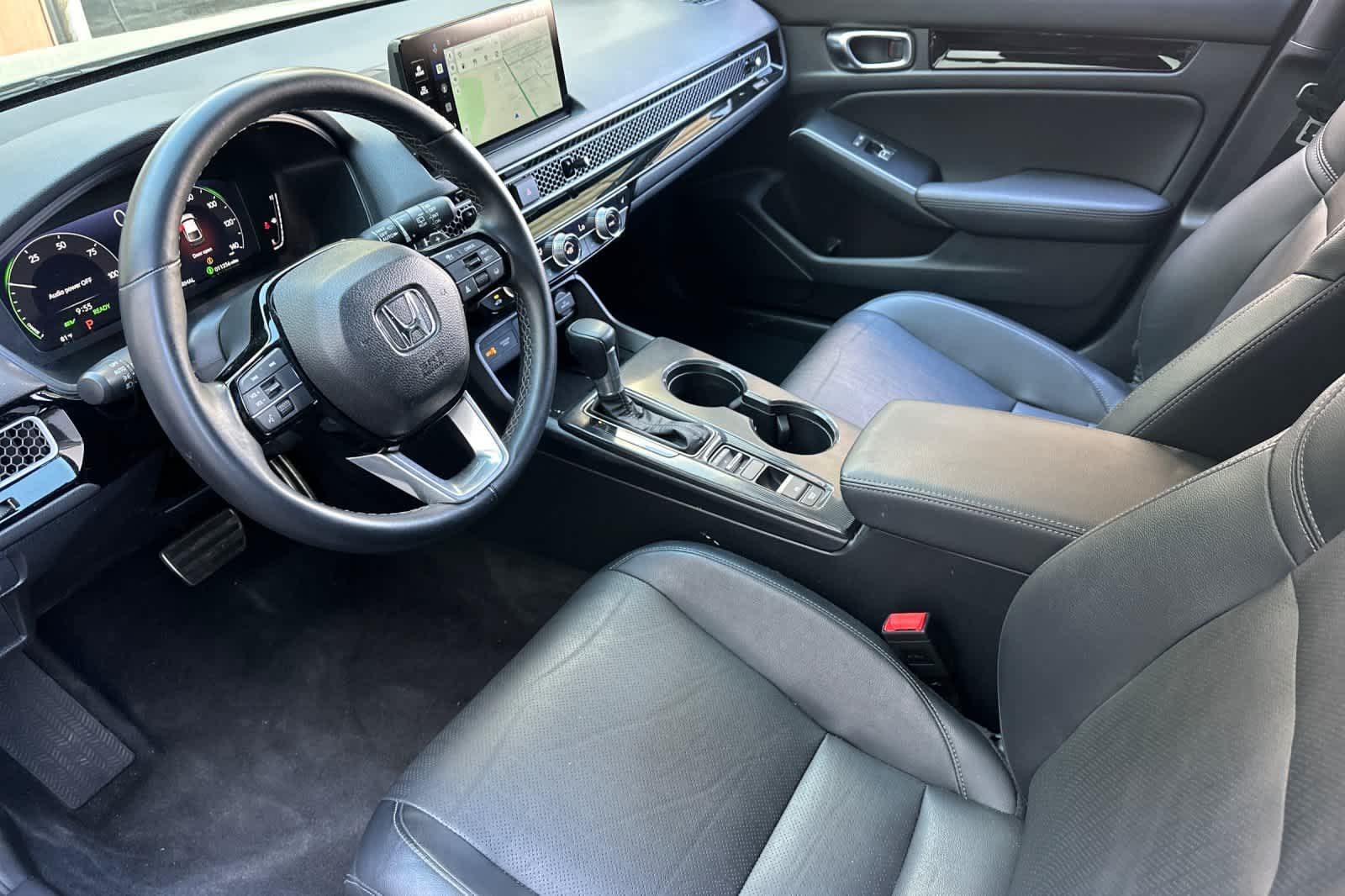 2025 Honda Civic Hatchback Sport Touring - Photo 10