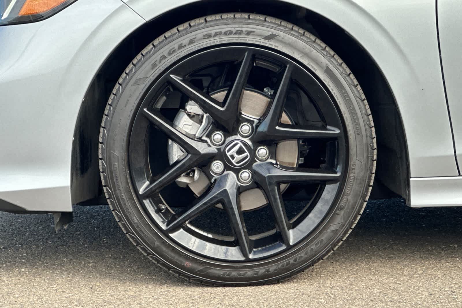 2025 Honda Civic Sport - Photo 8