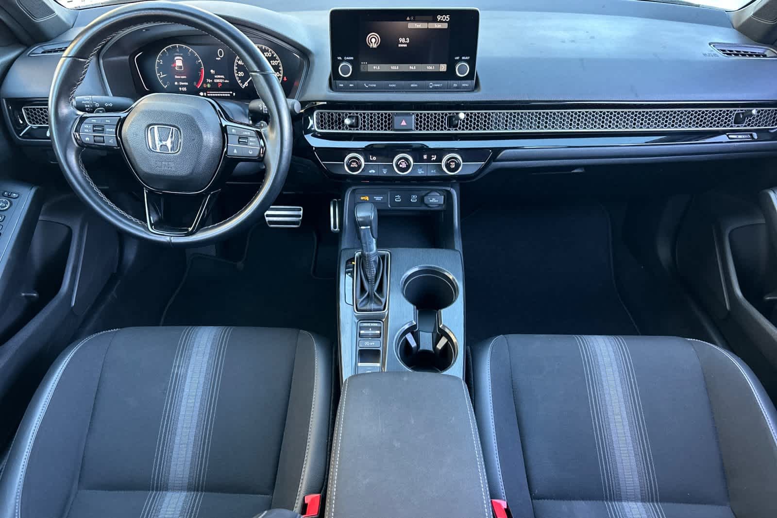 2025 Honda Civic Hatchback Sport - Photo 14