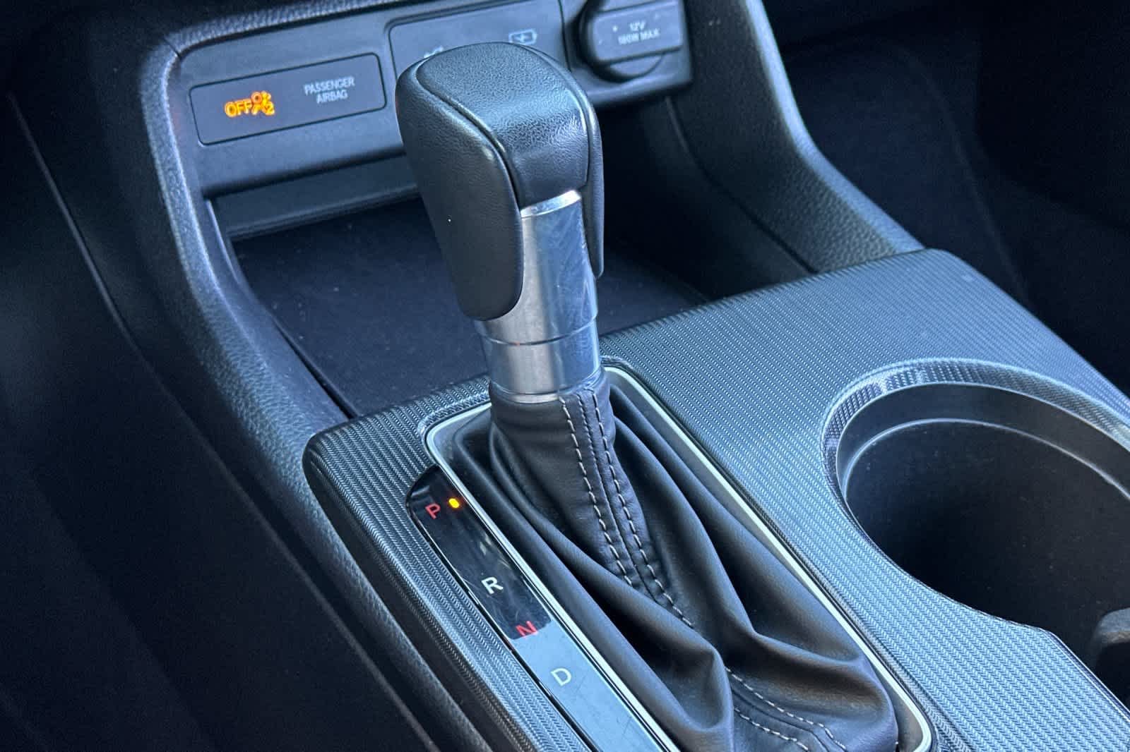 2025 Honda Civic Hatchback Sport - Photo 23