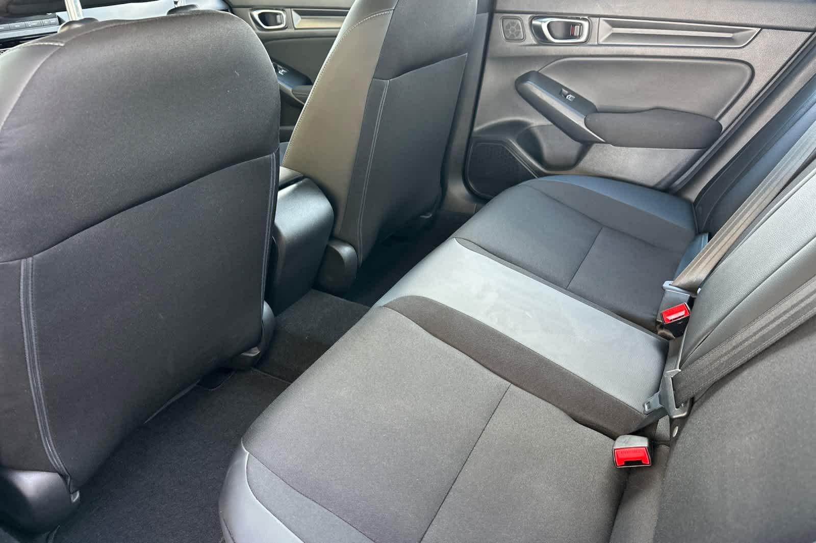 2025 Honda Civic Sport - Photo 13