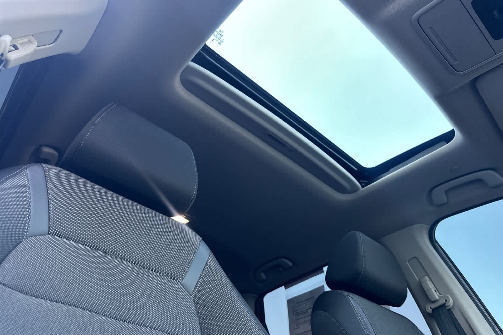 2025 Honda CR-V EX - Photo 19