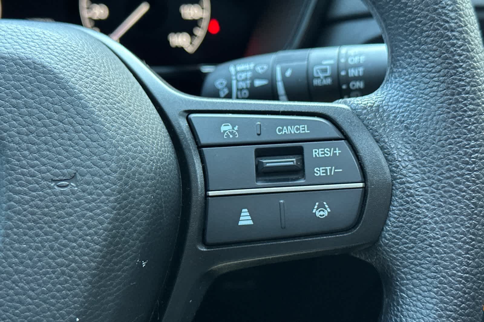 2025 Honda CR-V EX - Photo 28