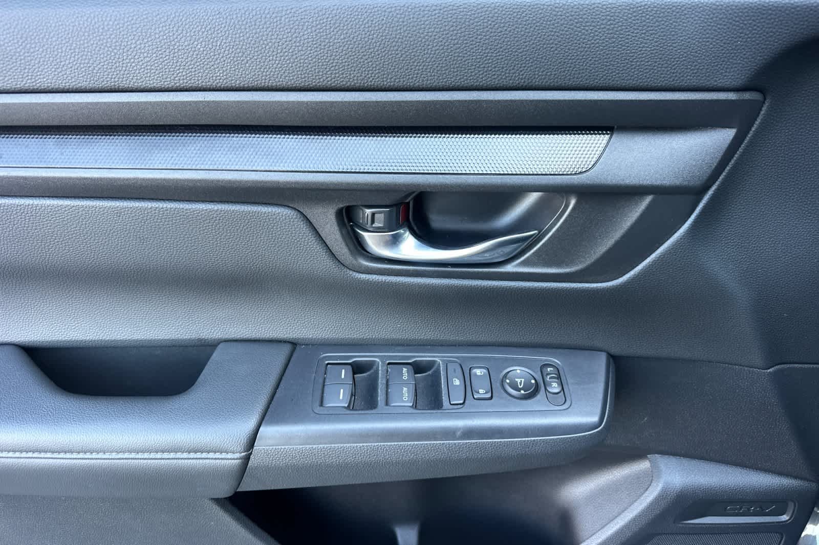2025 Honda CR-V EX - Photo 11