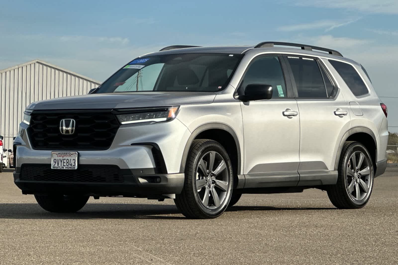 2025 Honda Pilot Sport - Photo 8