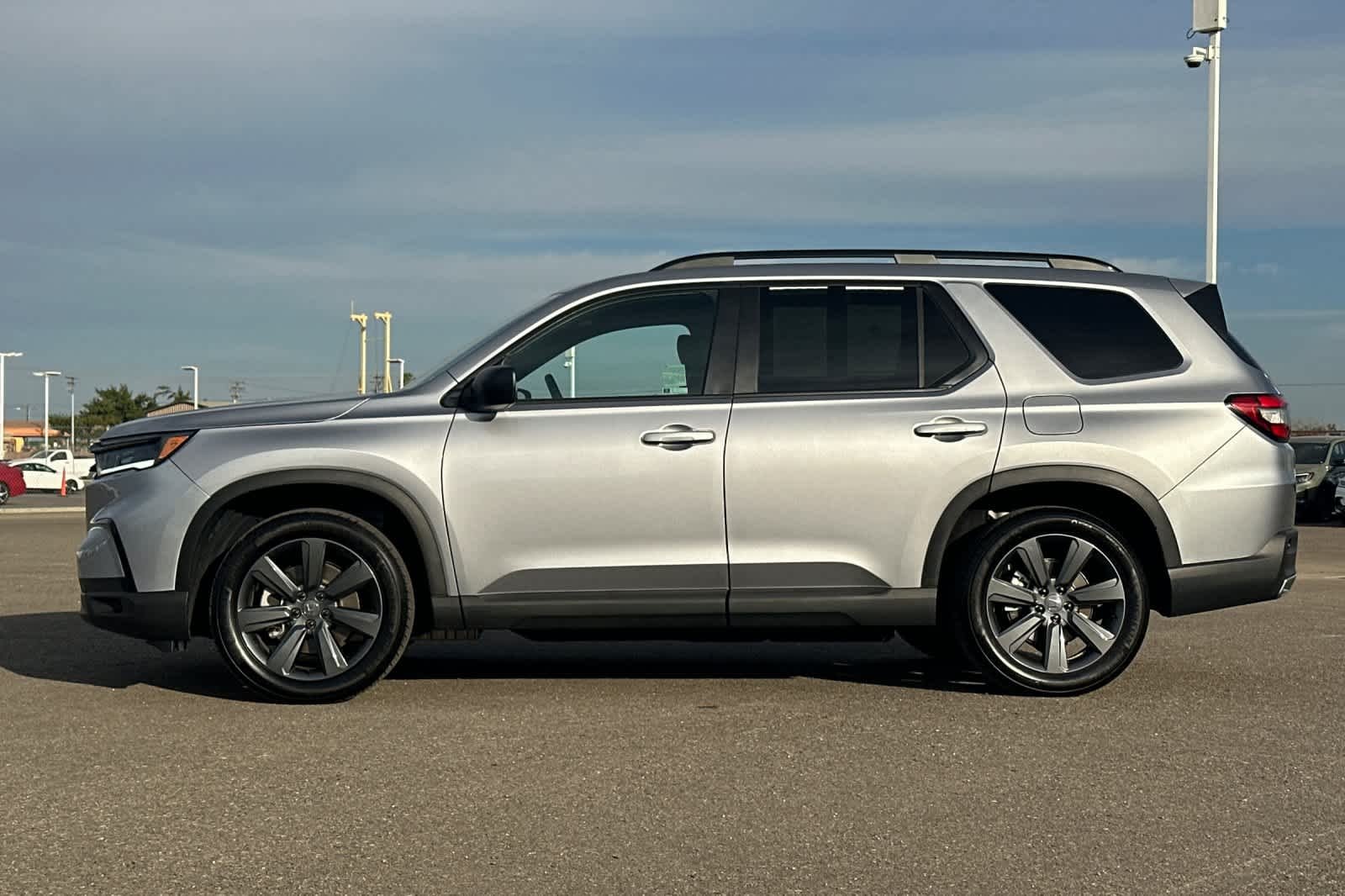 2025 Honda Pilot Sport - Photo 7