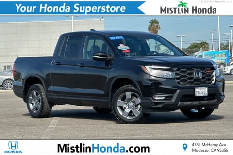 1 image of 2025 Honda Ridgeline TrailSport