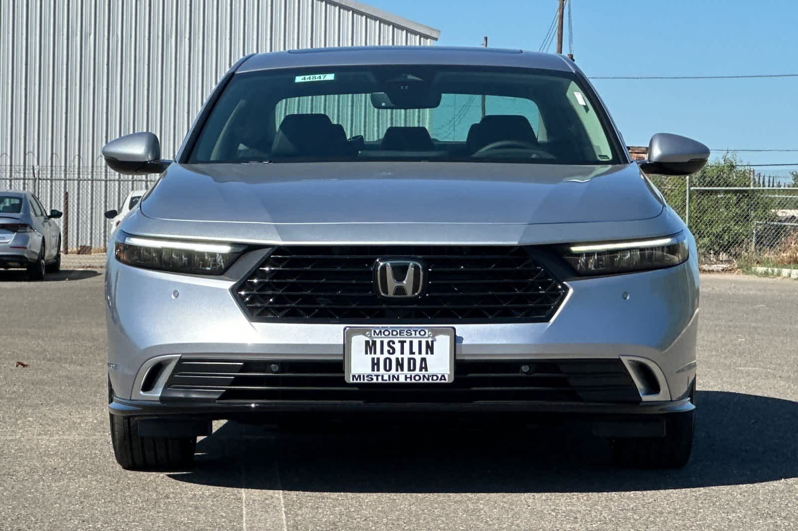 2026 Honda Accord Hybrid Touring - Photo 8