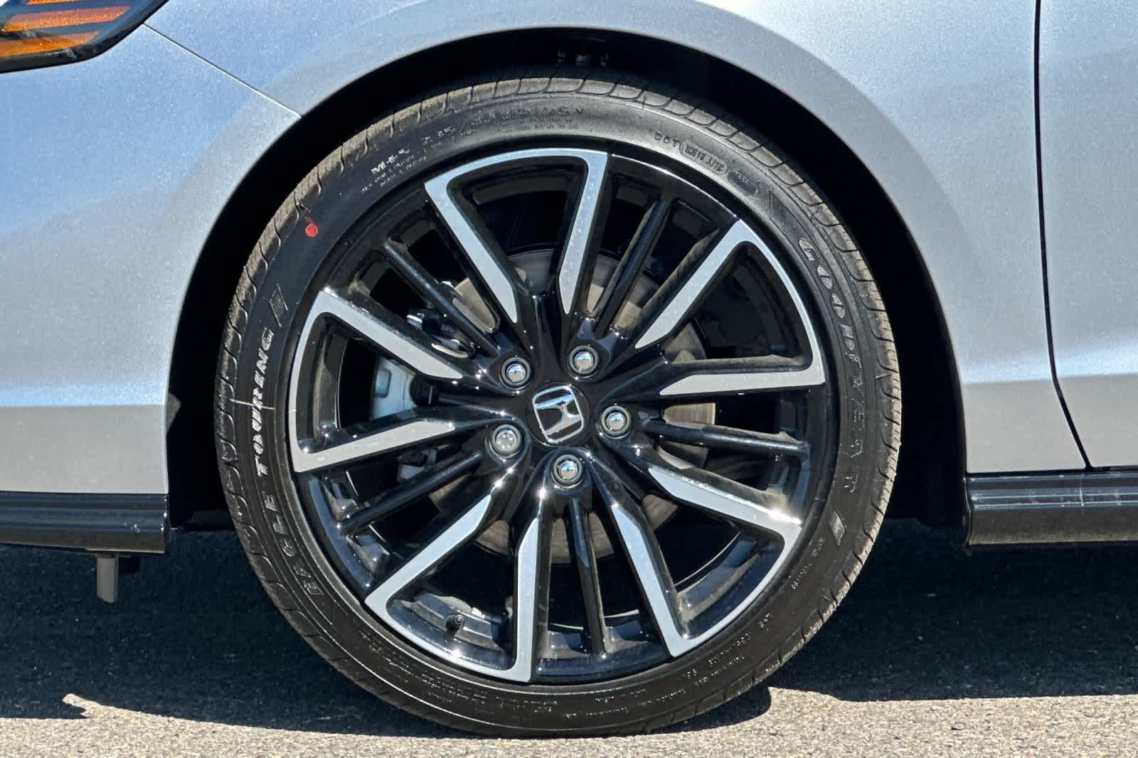 2026 Honda Accord Hybrid Touring - Photo 32