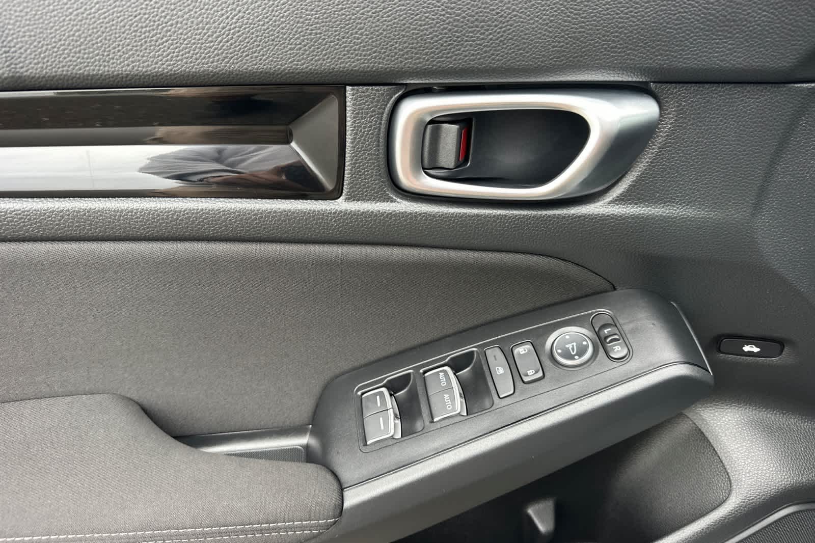 2026 Honda Civic Sport - Photo 11