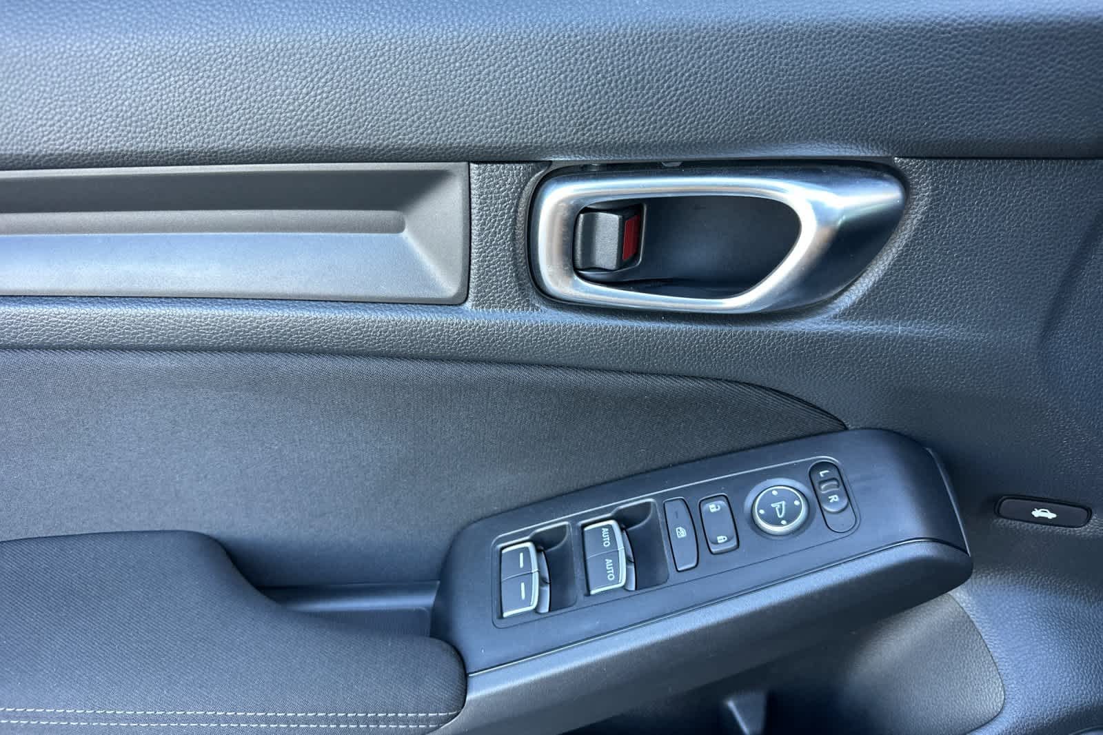 2026 Honda Civic Sport - Photo 11