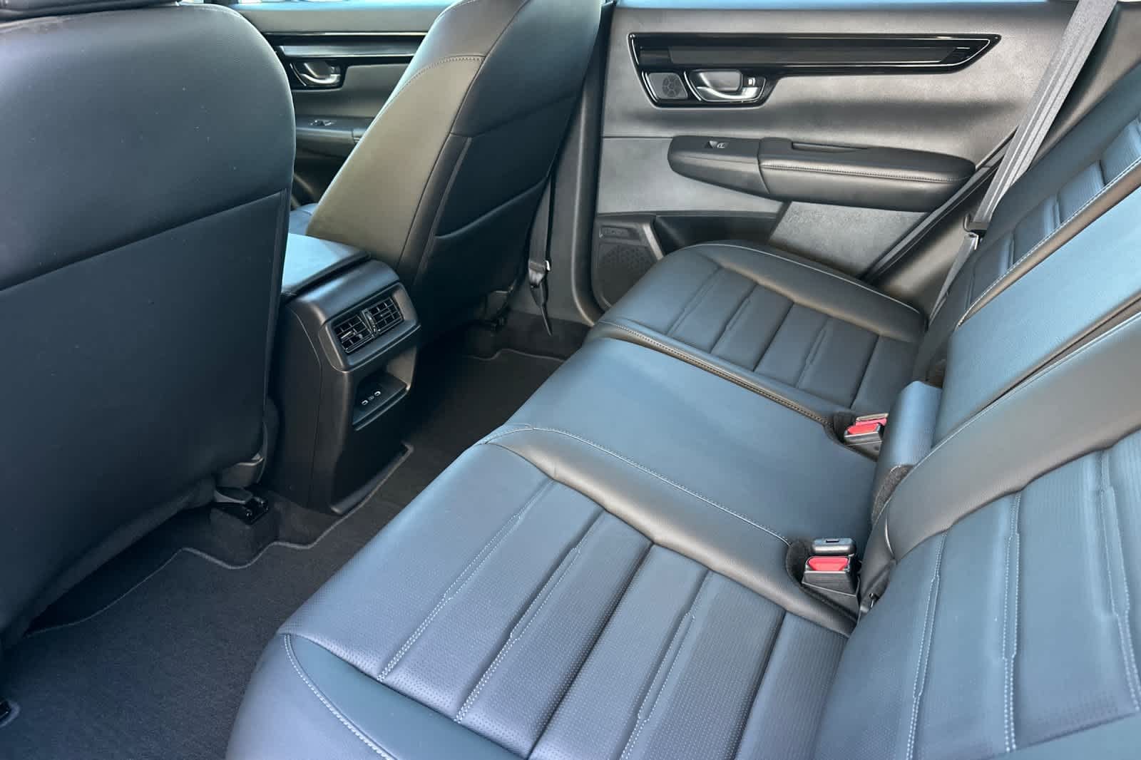2026 Honda CR-V EX-L - Photo 13