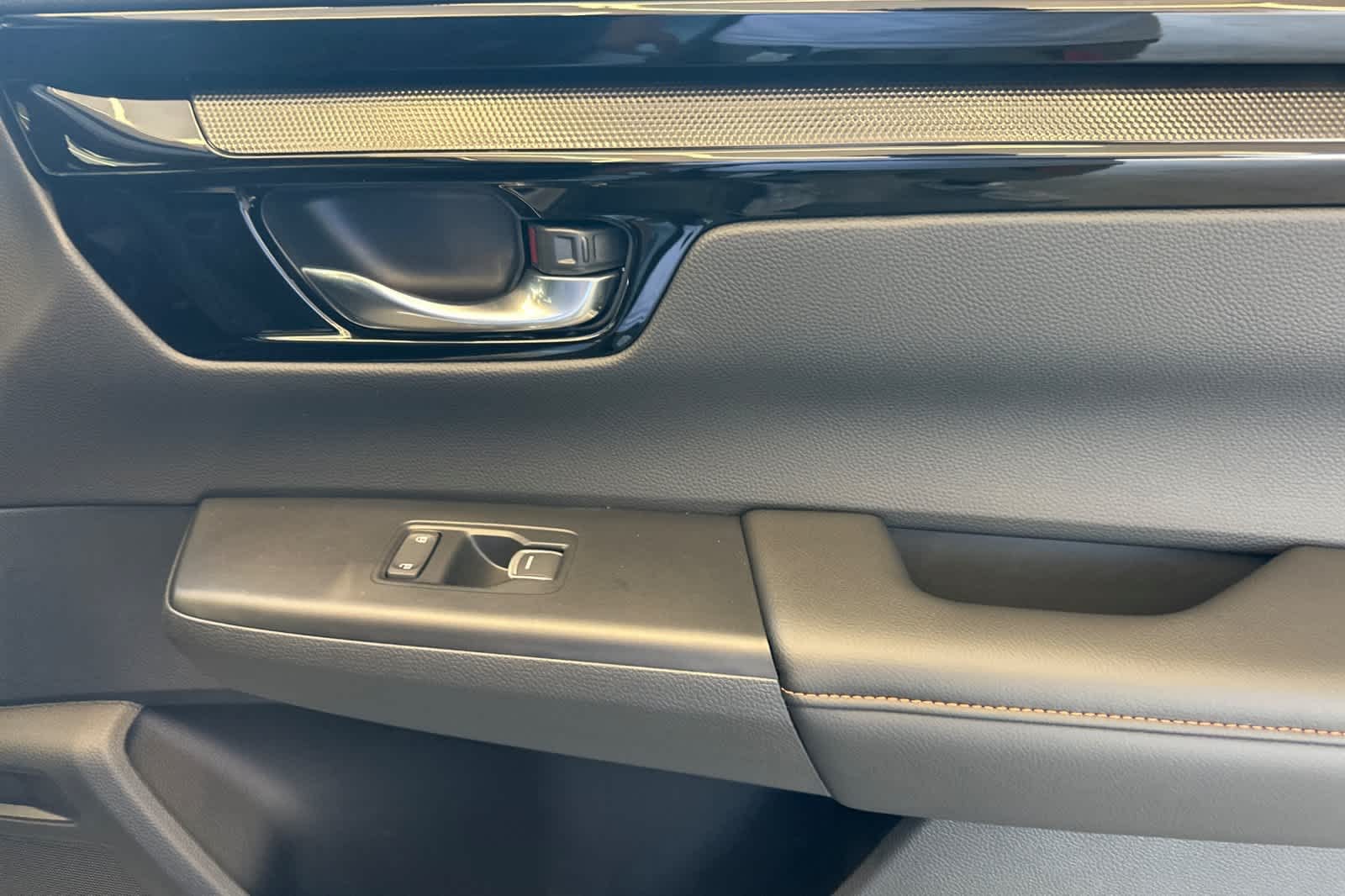 2026 Honda CR-V Sport Touring - Photo 17