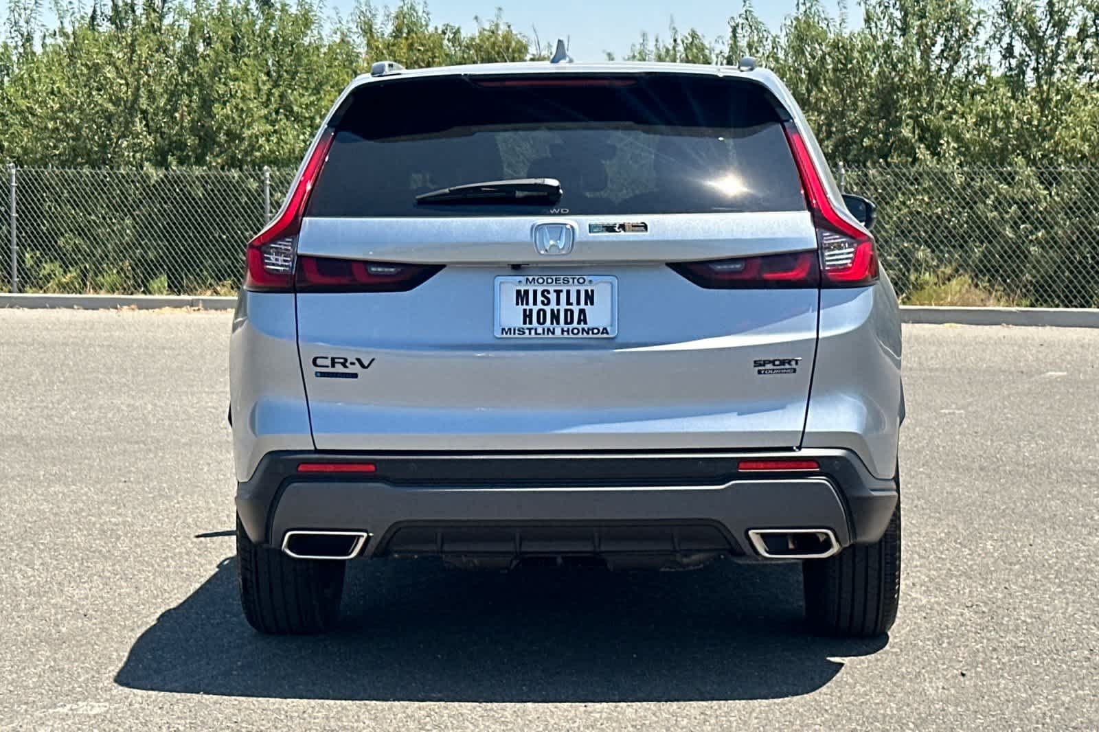 2026 Honda CR-V Sport Touring - Photo 4