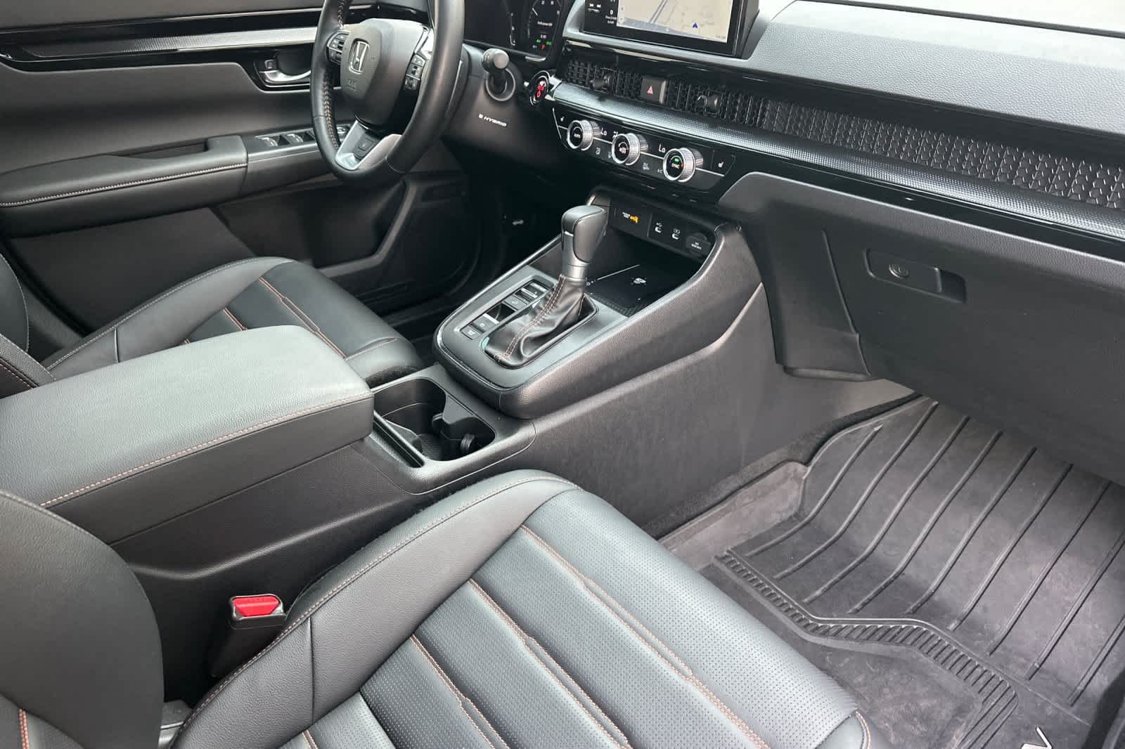 2026 Honda CR-V Sport Touring - Photo 18