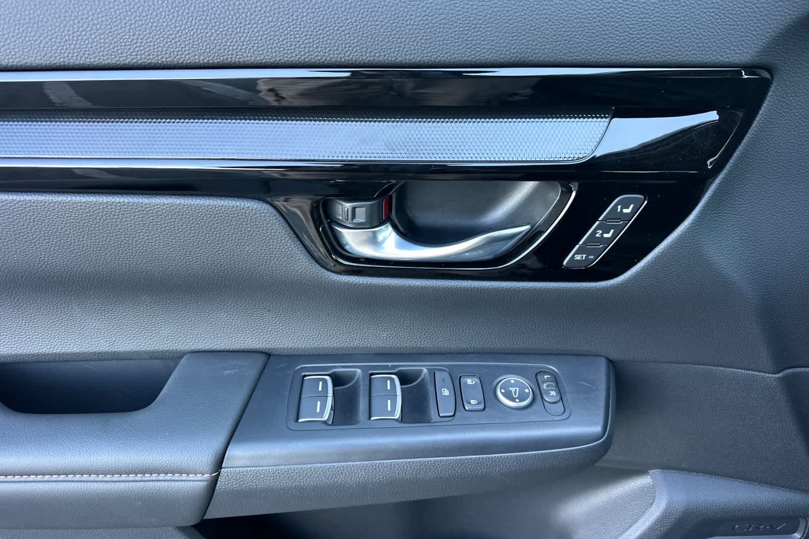 2026 Honda CR-V Sport Touring - Photo 11