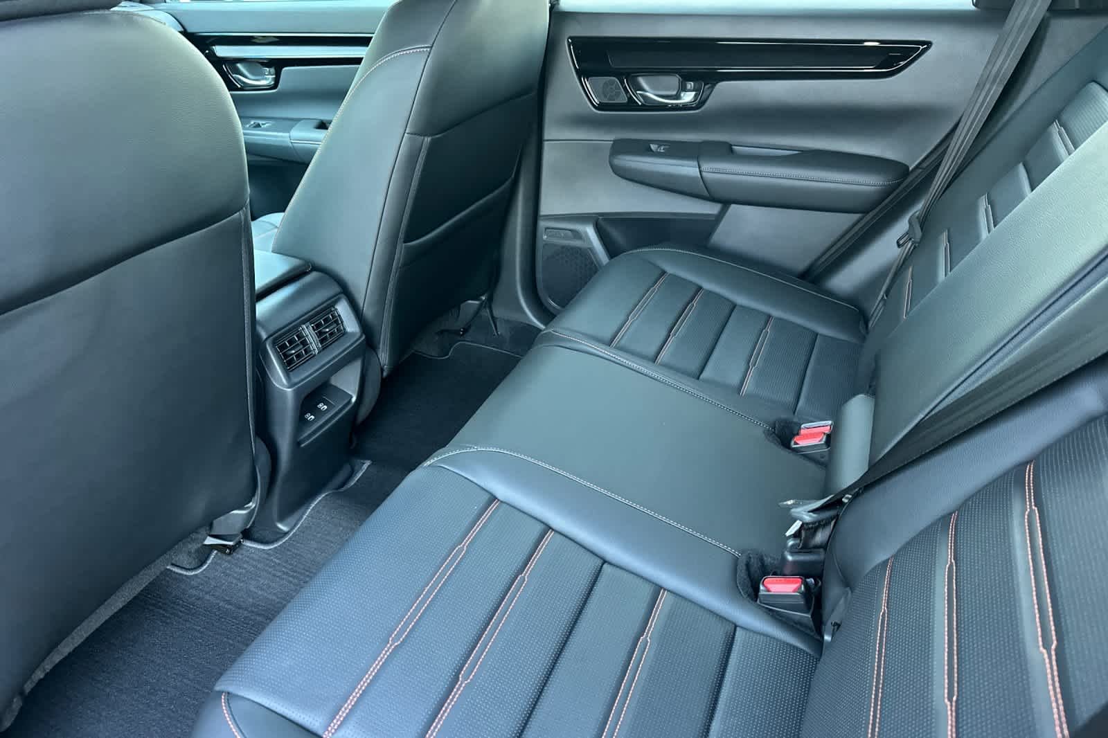 2026 Honda CR-V Sport Touring - Photo 13