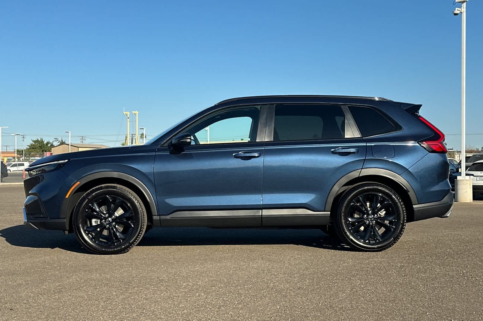 2026 Honda CR-V Sport Touring - Photo 7