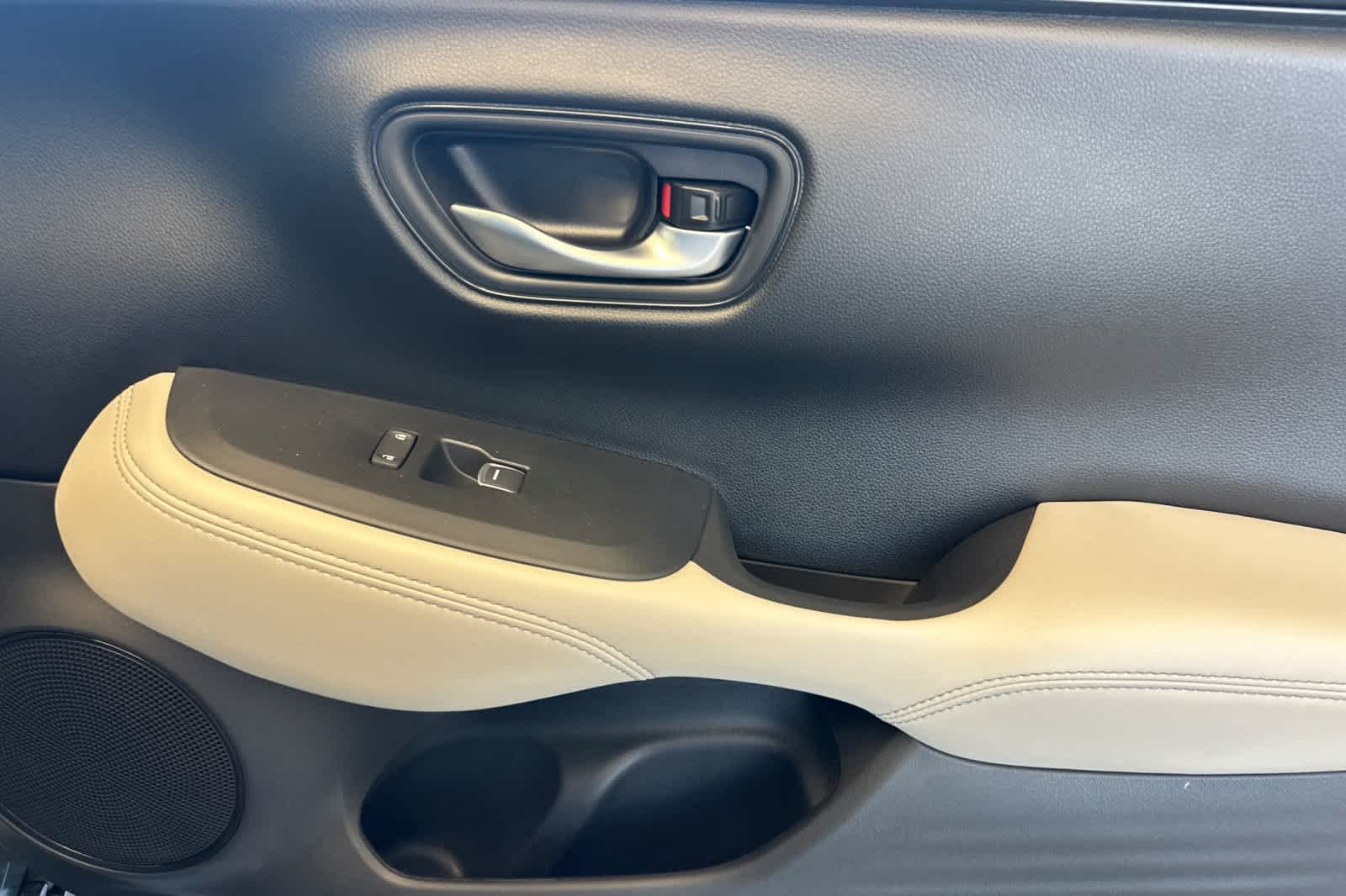 2026 Honda HR-V EX-L - Photo 19