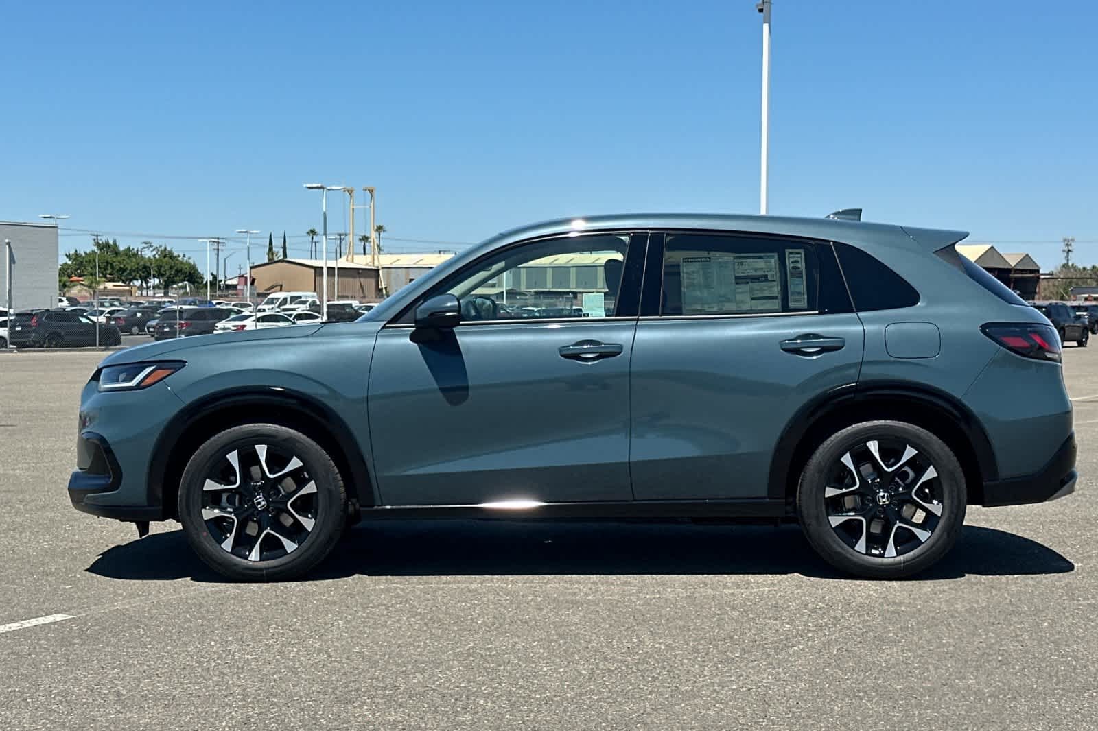 2026 Honda HR-V EX-L - Photo 7