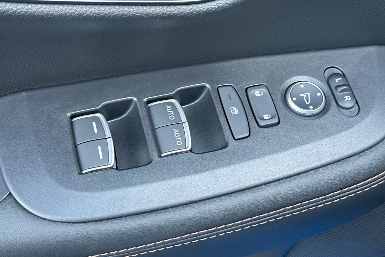 2026 Honda HR-V Sport - Photo 12