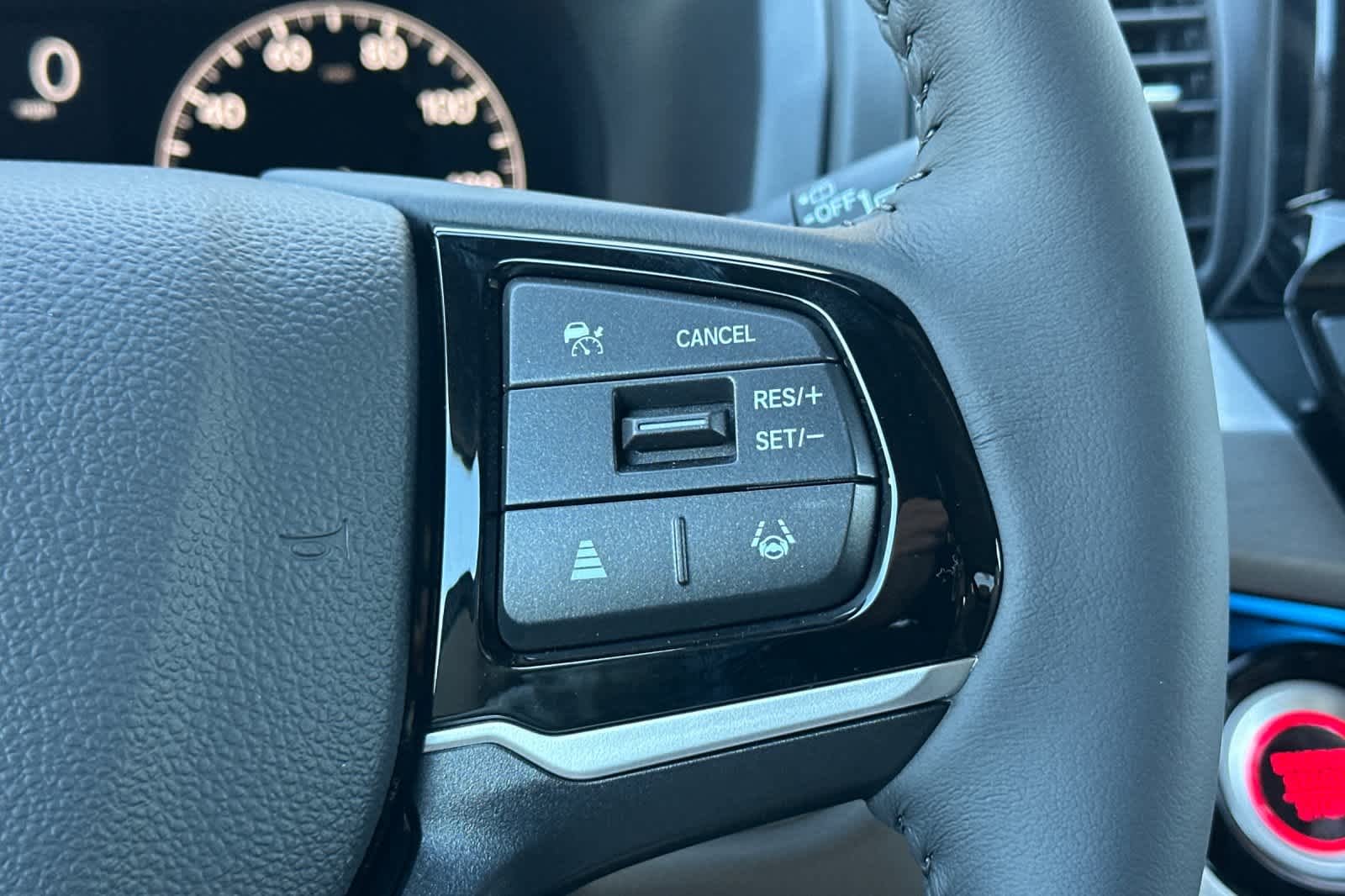 2026 Honda Odyssey Touring - Photo 30