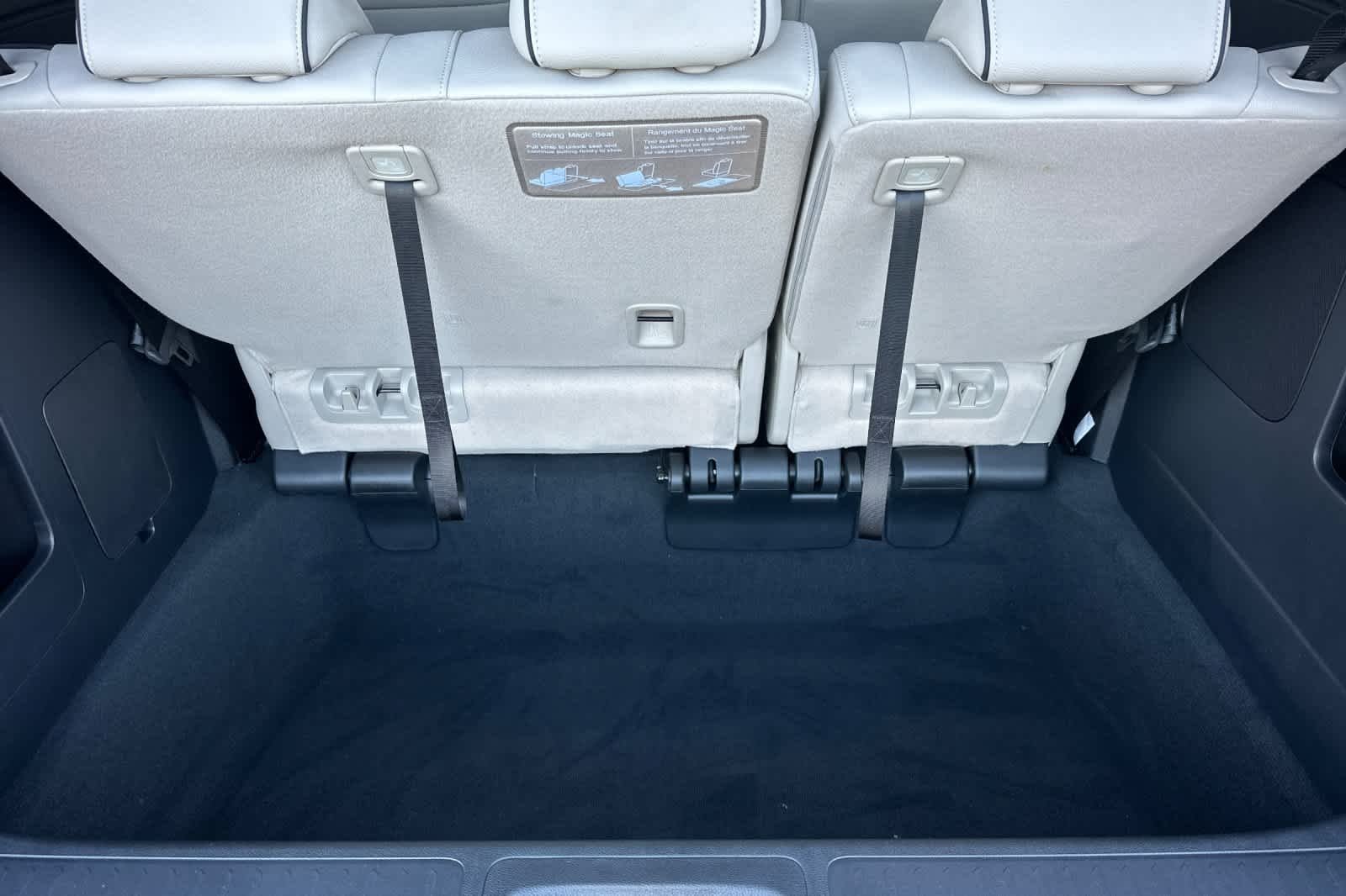 2026 Honda Odyssey Touring - Photo 18