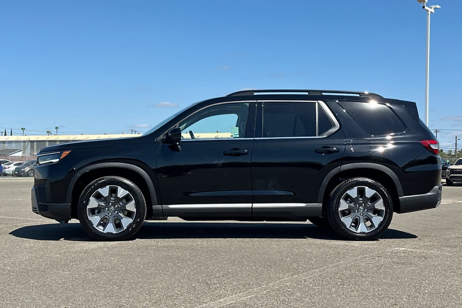 2026 Honda Pilot Elite - Photo 7