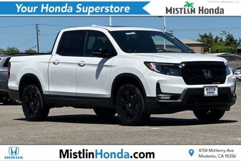 1 image of 2026 Honda Ridgeline Black Edition